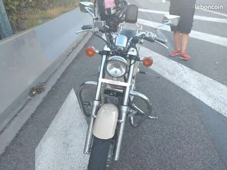 honda-shadow-vt-600-permis-a2