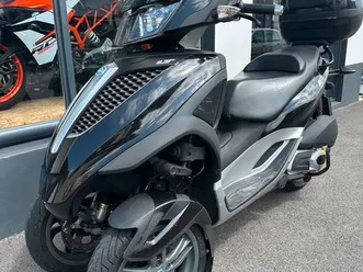 piaggio-mp3-300-2011-entierement-revise