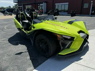 2021-polaris-2021-polaris-slingshot-r-t21aargbcd-neon-green