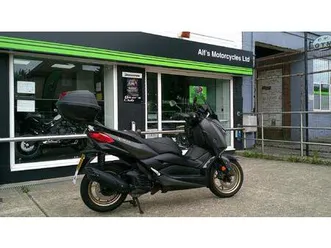 yamaha-xmax-125-tech-cvt-v-belt-euro-5-124-cc