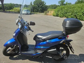 peugeot-tweet-200i-rs-affidabile-e-brillante