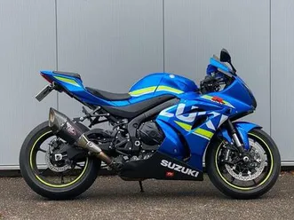 2-suzuki-gsx-r-1000-yoshimura-quickshifter-led-showa