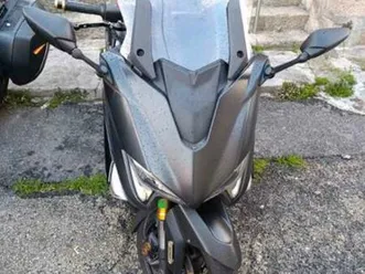 yamaha-tmax-530