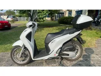 vendo-honda-sh-150-i-2017-19-usata-a-legnano-codice-9739246-moto-it