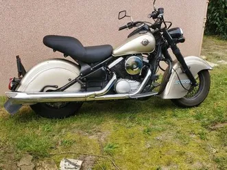 kawasaki 800 drifter année 1999 et 101 000 km