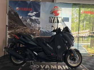 yamaha xmax 125 tech max