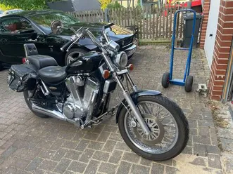 suzuki intruder 1400