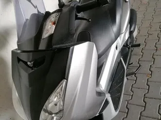 yamaha-roller-xmax-250-ez-8-06-tuv-8-26