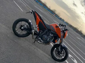 ktm duke 690