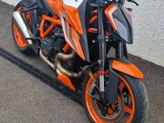 ktm-1290-super-duke