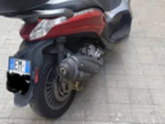 beverlys-300-piaggio