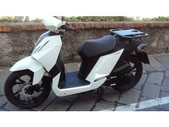 vendo peugeot tweet 125i cargo (2022 - 25) usata a imperia (codice 9741662) - moto.it