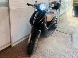 piaggio beverly tourer 300 - anno 2009 - 24400km