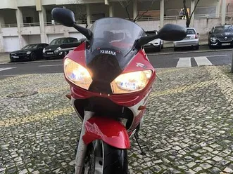 yamaha-yzf-r6-benfica