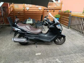 suzuki-burgman-an-400-za