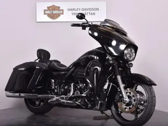 harley-davidson street glide cvo flhxse från 2415:- • 2016