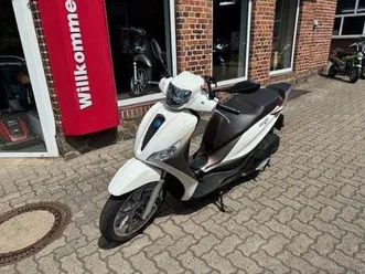piaggio medley 125