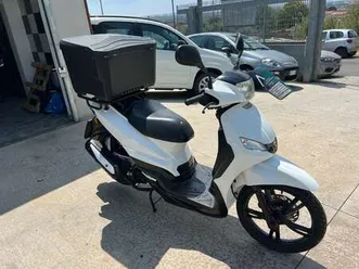 peugeot tweet 125 evo bianco