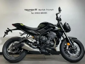 triumph street triple 765 rs