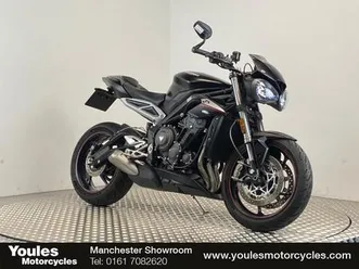 triumph-street-triple-rs-765-cc