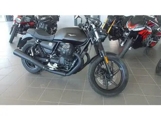 vendo moto guzzi v7 stone (2021 - 24) usata a alba (codice 9744498) - moto.it