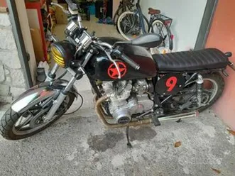 suzuki gs 550 - 1980 cafe racer