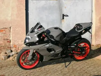 suzuki-gsxr-1000-k5-auch-tausch