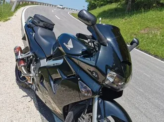 honda-vfr-800-rc46-tausch-moglich