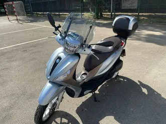 piaggio medley 150 (155 cc), abs, gražiran, 3900km, 2022 god.