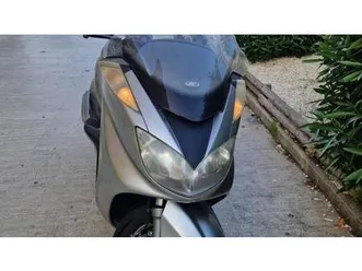 vendo yamaha majesty 400 (2004 - 08) usata a roma (codice 9749834) - moto.it