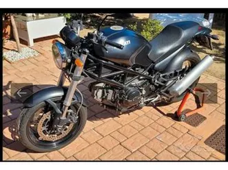 ducati monster 695
