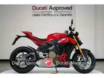 streetfighter v4 s modello 2025 solo 2.294 km