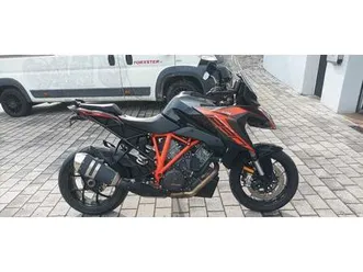 ktm 1290 super duke gt facelift erst 5.300 km