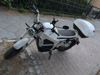 horwin cr6 mit topcase, hu bis 2027, steuerfrei 125er