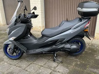 suzuki burgman 400 suzuki urban edition