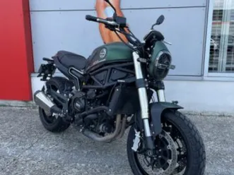 benelli-leoncino-800-2022-800-cm3-moto-roadster-3-450-km-vert-60740-st-maximin