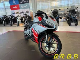 aprilia rs 125