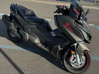 kymco ak 550 premium 2023 nero