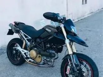 ducati hypermotard 1100