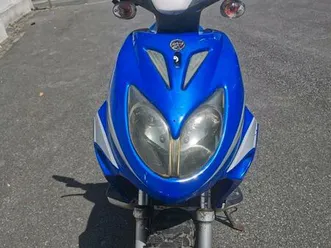 keeway-fact-25er-mofa-roller