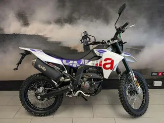 new aprilia rx 125 for sale in essex