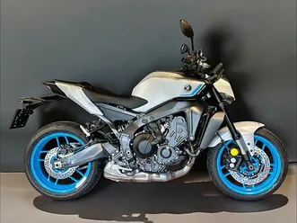 yamaha mt-09 y-amt