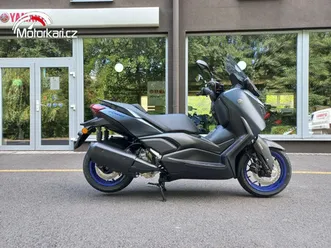 yamaha x-max 300 akce