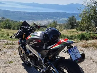 aprilia tuono v4 1100 factory + akrapovič hitno‼️, 2021 god.