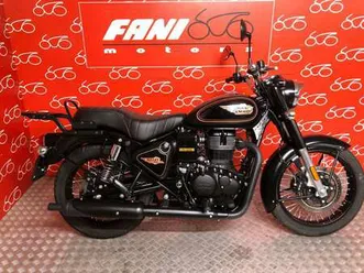 royal enfield bullet 350 . nero