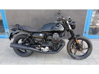 moto guzzi v7 stone