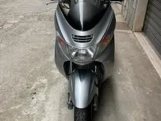 burgman suzuki 400 business