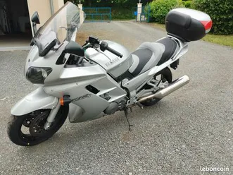 moto yamaha fjr 1300