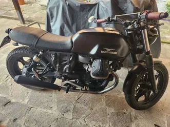 moto guzzi v 7 nero