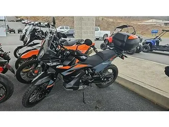 2023 ktm 890 adventure